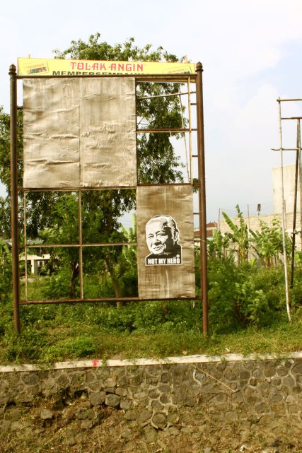 soeharto-billboard